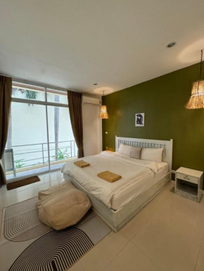 TIL DAWN Phuket